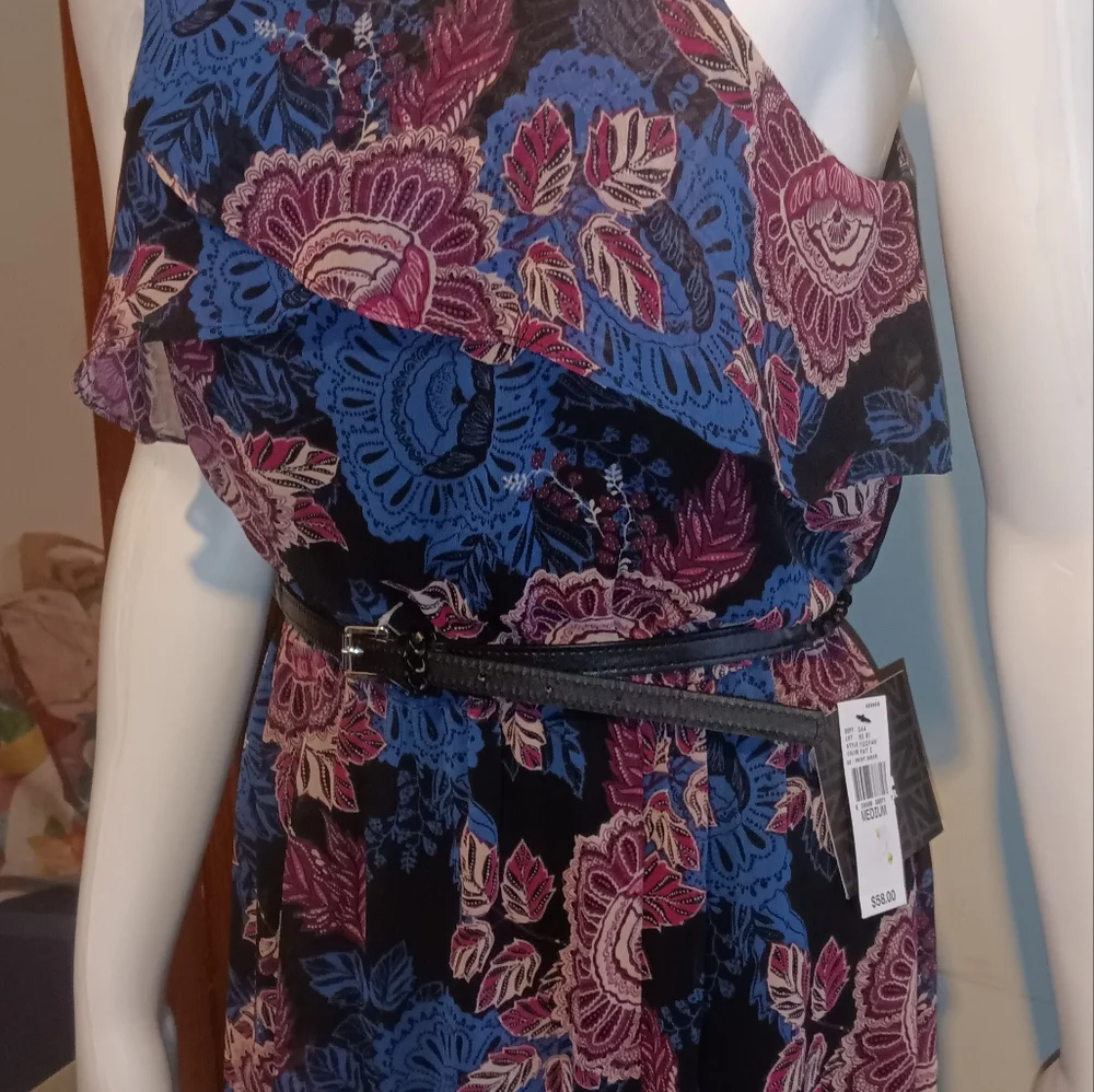 New Belted Dress (medium) - Picture 3 of 5